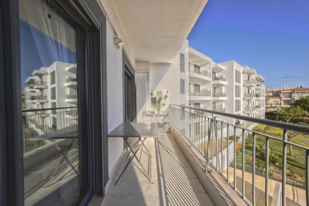 Vista Das Ondas - Apartamento 204 Албуфейра Экстерьер фото