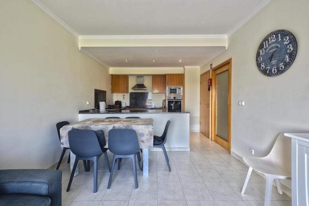 Vista Das Ondas - Apartamento 204 Албуфейра Экстерьер фото